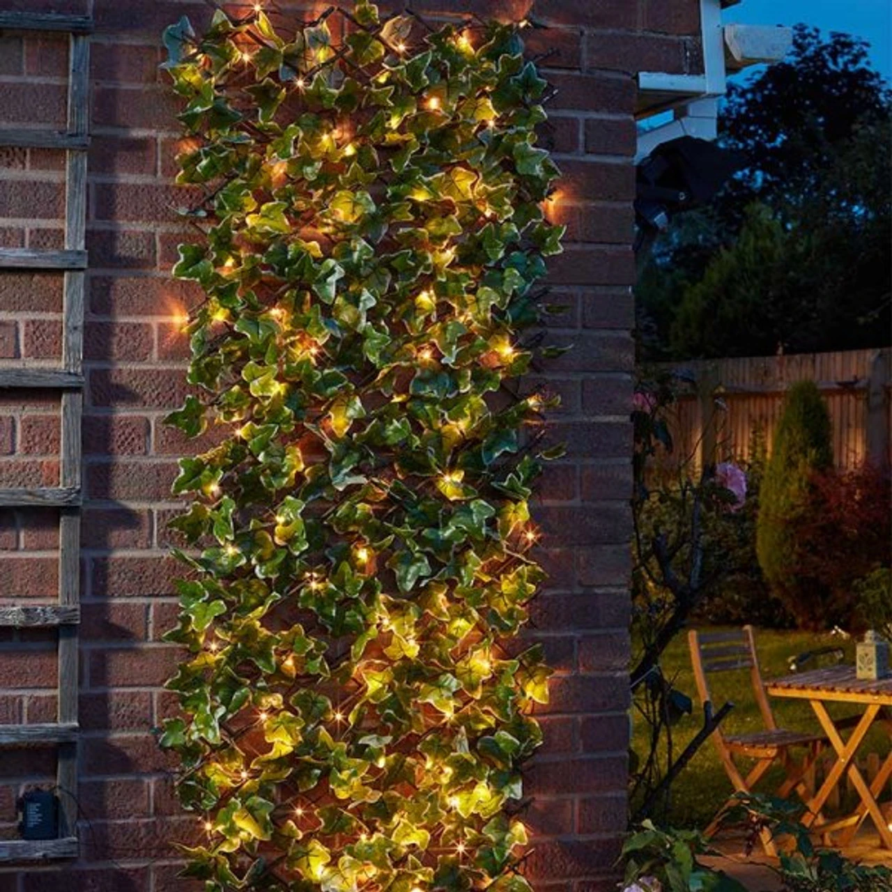Smart Garden Solar In-Lit Ivy Trellis - Image 2