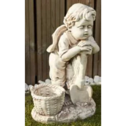 Border Stoneware Boy With Spade