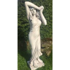 Border Stoneware Small Shy Maiden