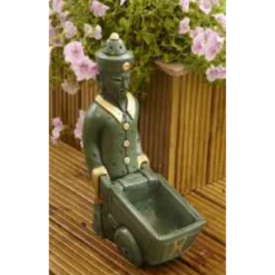 Border Stoneware Japanese Gardener